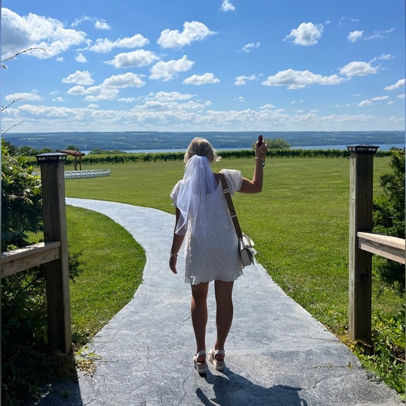 Bride to Be Veil - Picture 6 of 6